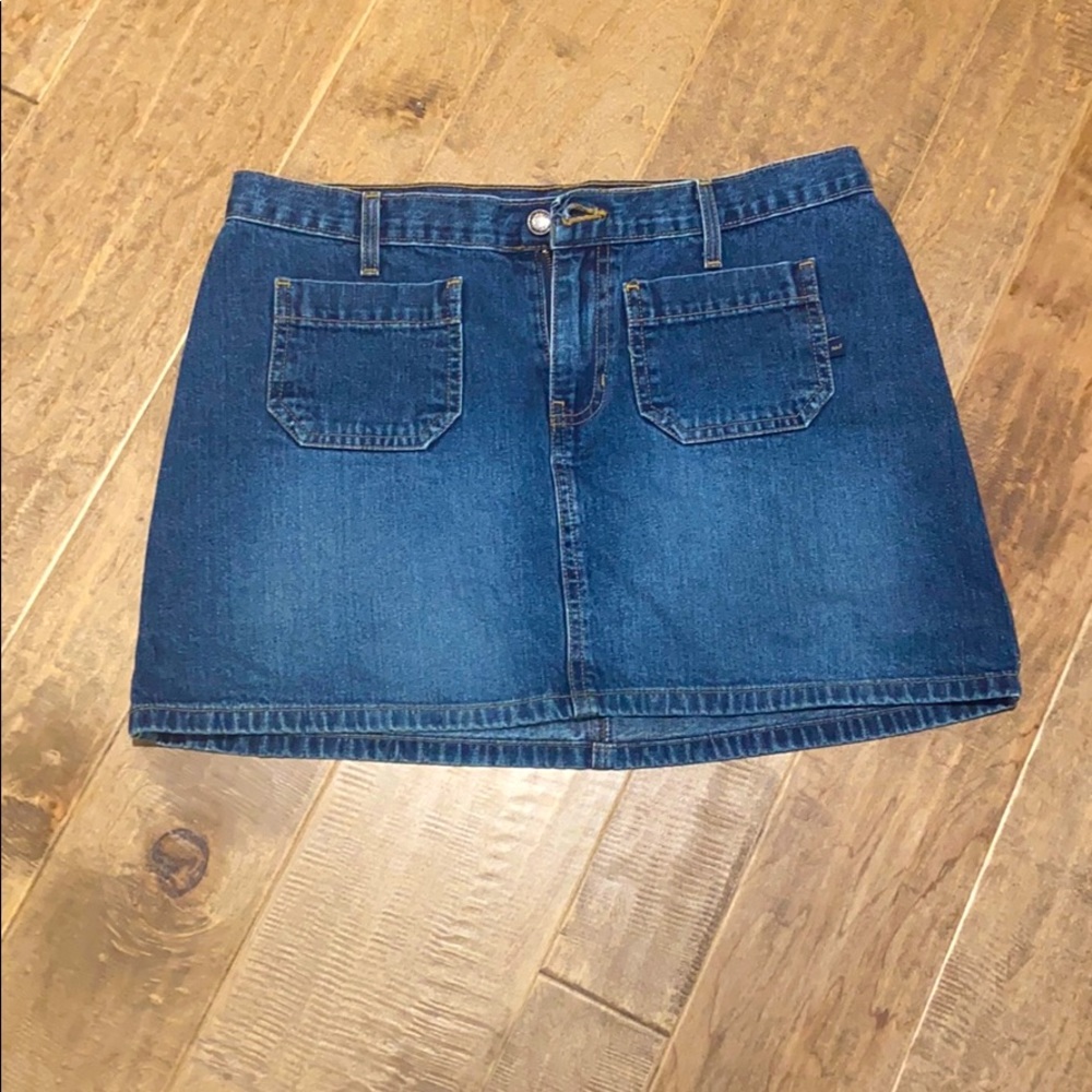 A&F denim skirt size 8